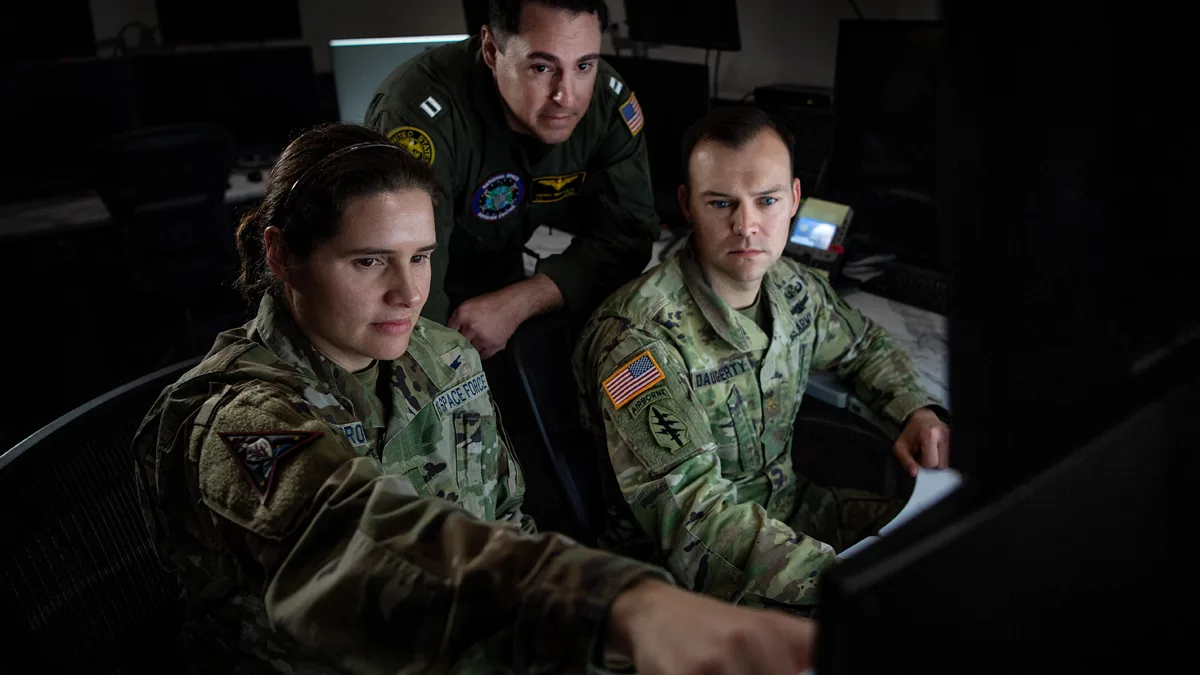 DoD’s Multilayered Space Network Focuses on Interoperability Challenges